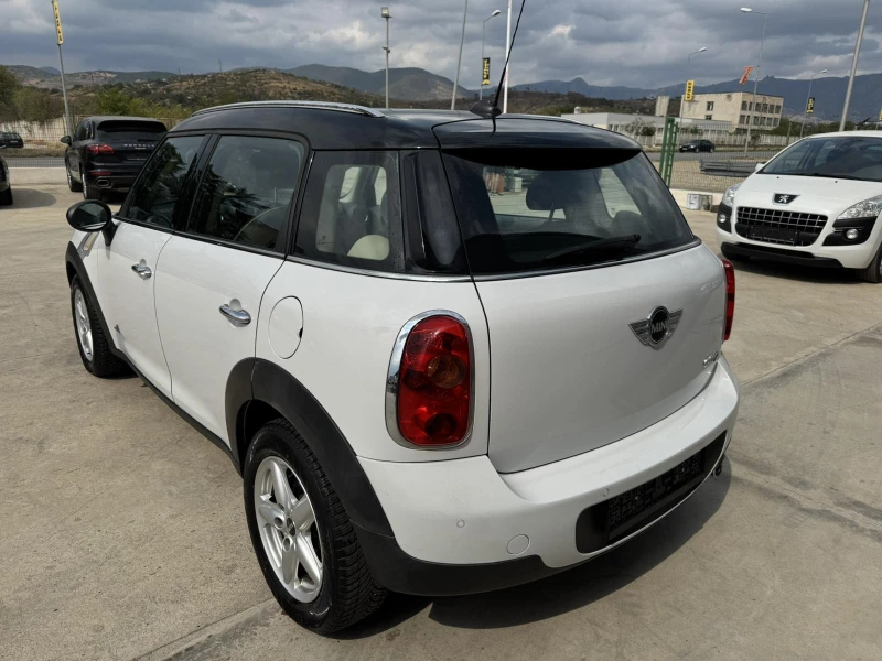 Mini Countryman 1.6* D* 112ps* 4x4* НАВИ* КОЖА* ПАРКТРОНИК, снимка 3 - Автомобили и джипове - 51676389