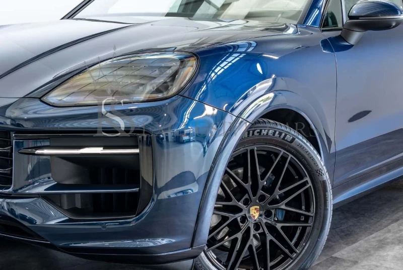 Porsche Cayenne * SPORT-DESIGN* HUD* ВАКУУМ* BOSE* PANO* , снимка 2 - Автомобили и джипове - 52134115