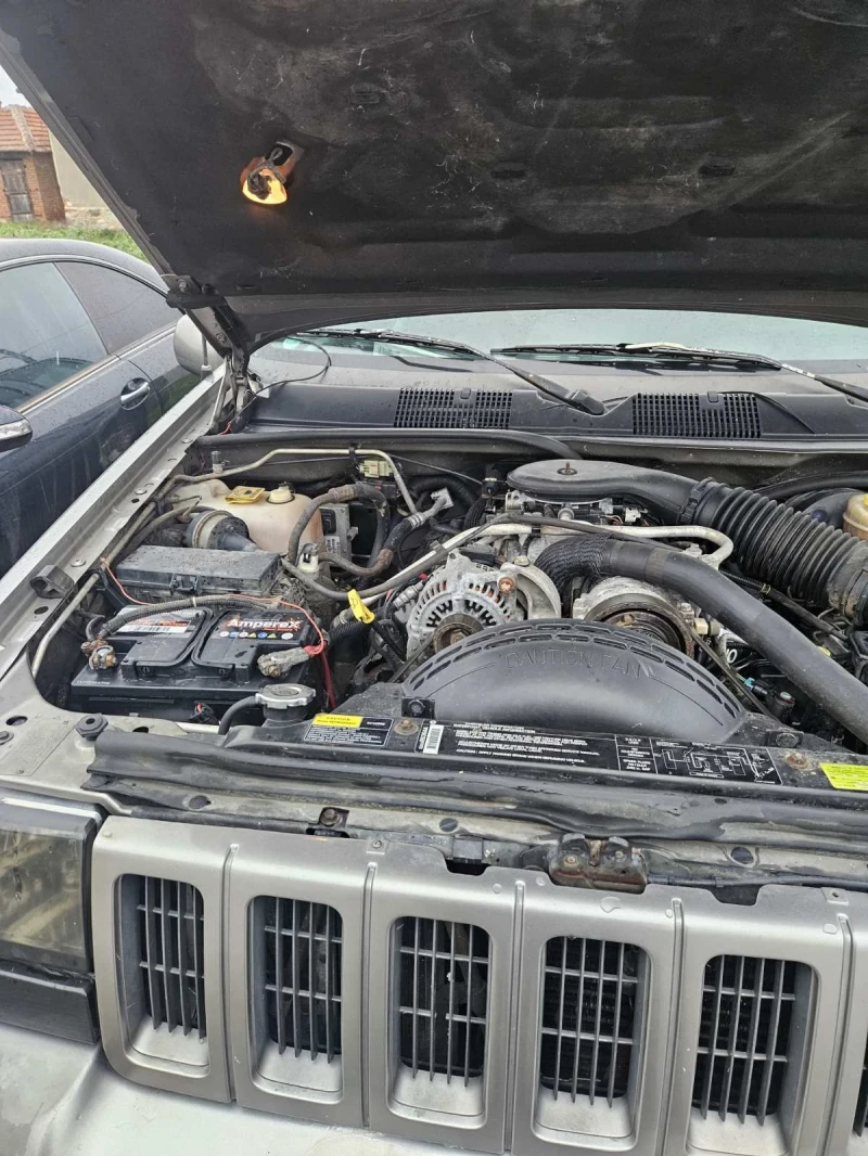 Jeep Grand cherokee, снимка 8 - Автомобили и джипове - 52891611