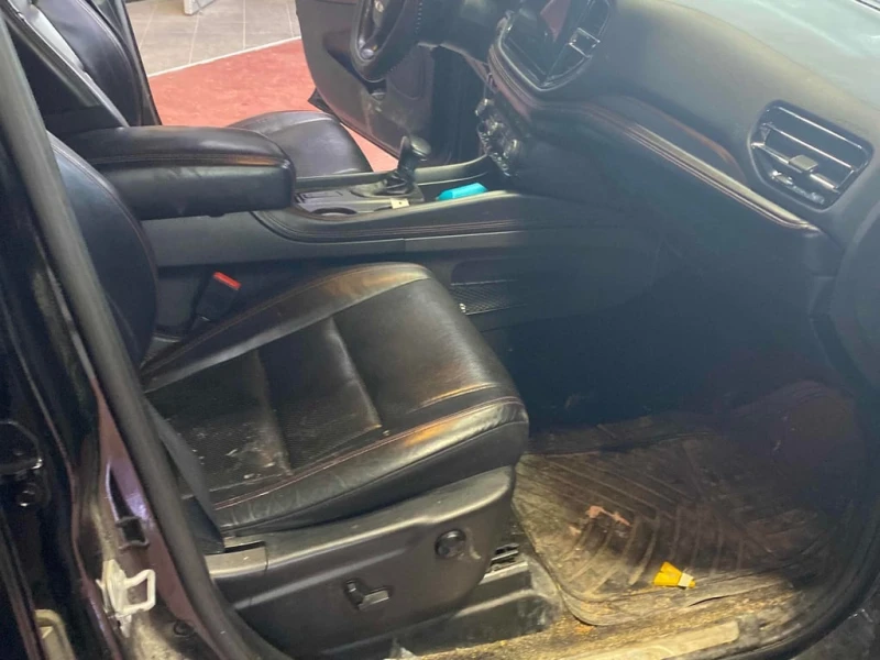 Dodge Durango * R/T AWD * CARFAX * БЕЗ ПЪРВОНАЧАЛНА ВНОСКА, снимка 16 - Автомобили и джипове - 52912910