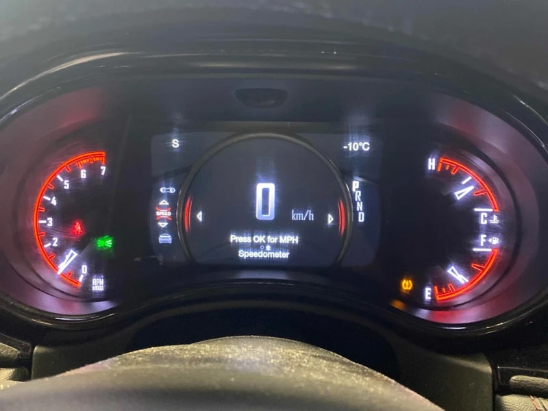 Dodge Durango * R/T AWD * CARFAX * БЕЗ ПЪРВОНАЧАЛНА ВНОСКА, снимка 8 - Автомобили и джипове - 52912910