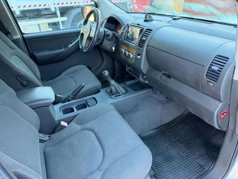 Nissan Navara 2.5TDI, 4x4, Нов внос, , , , снимка 15 - Автомобили и джипове - 52955845