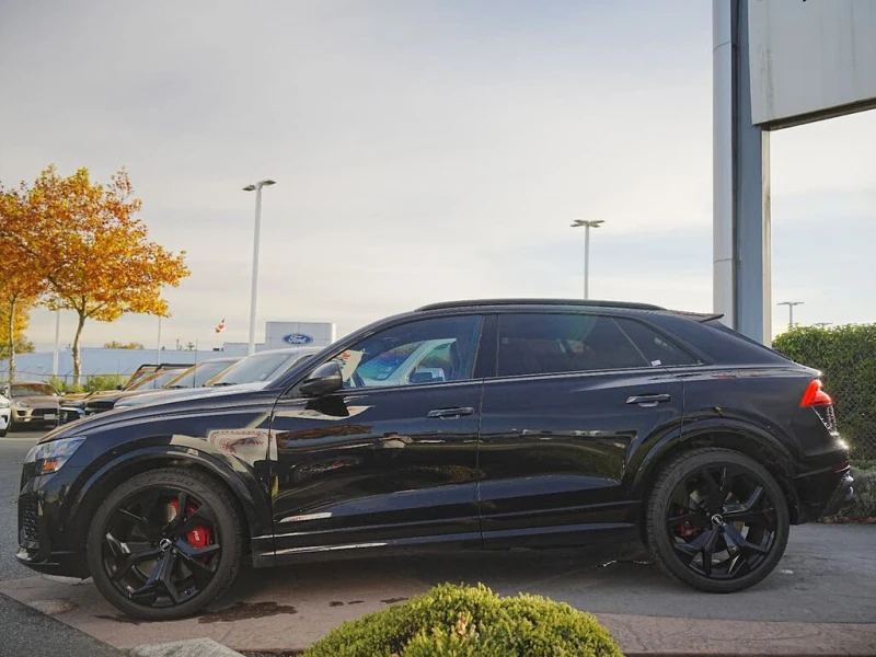 Audi RSQ8 QUATTRO * MASSAGE * HEAD UP * 360 * MATRIX * PANO , снимка 4 - Автомобили и джипове - 53342394