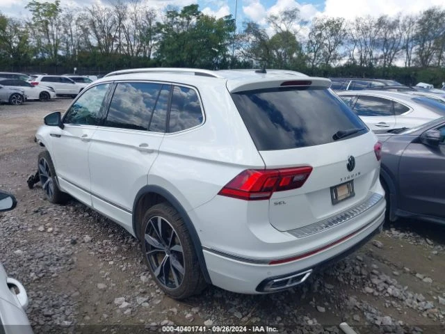 VW Tiguan 2.0T SEL R-LINE, снимка 3 - Автомобили и джипове - 47532563