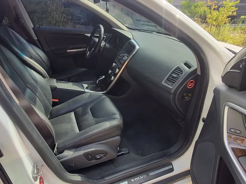 Volvo XC60 2.4/AWD/������� | Mobile.bg � ����������� 10