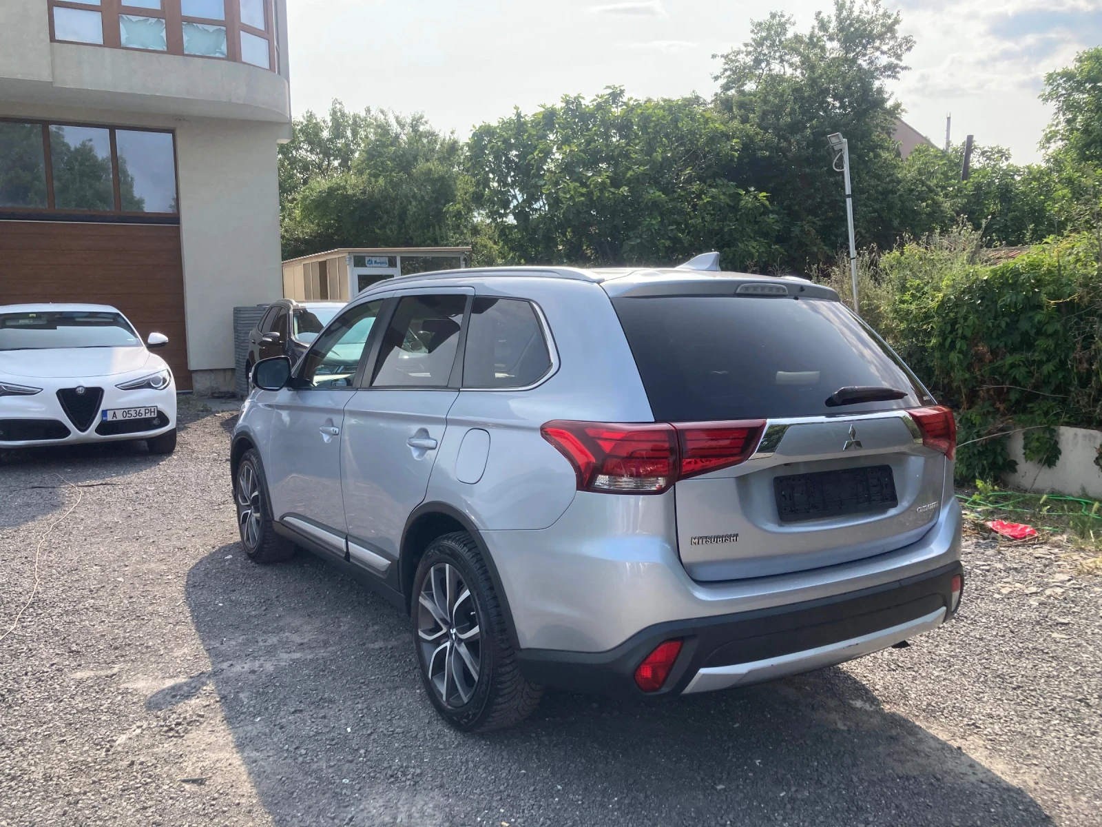 Mitsubishi Outlander    НОВ - изображение 6