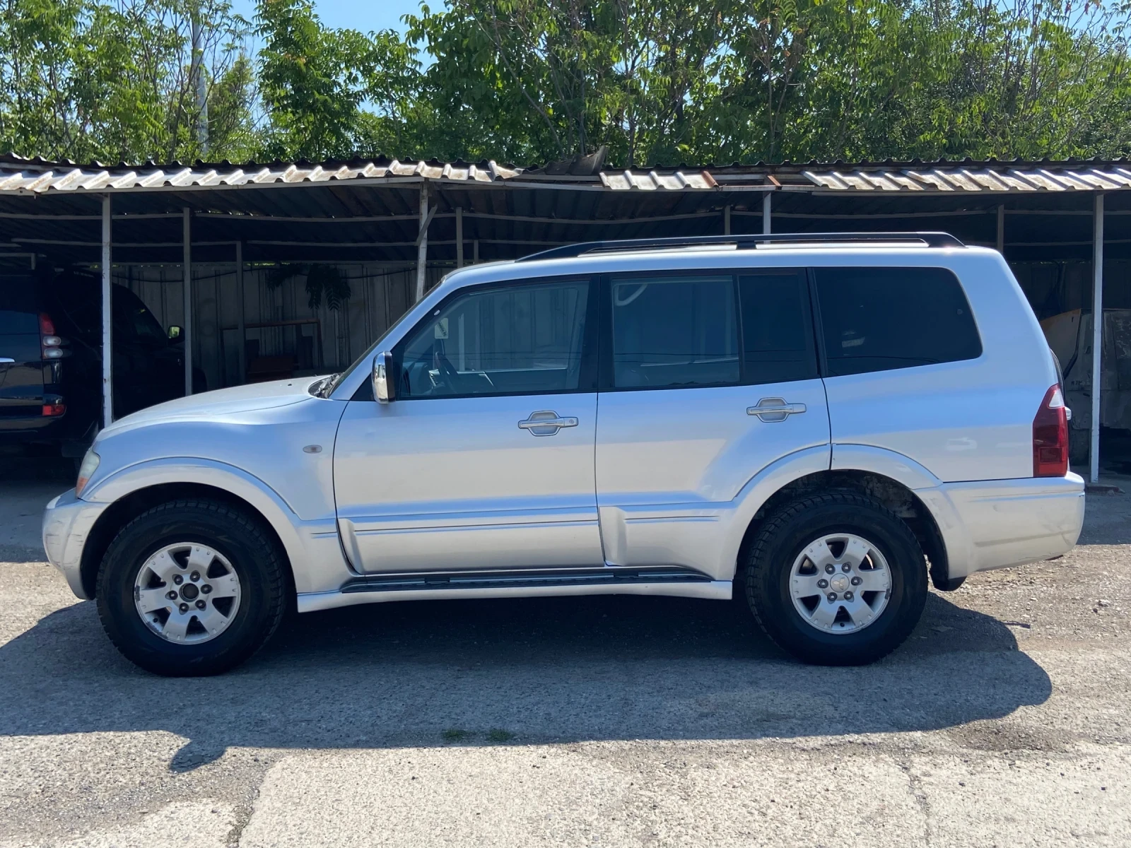 Mitsubishi Pajero 3.2 DiD - изображение 2
