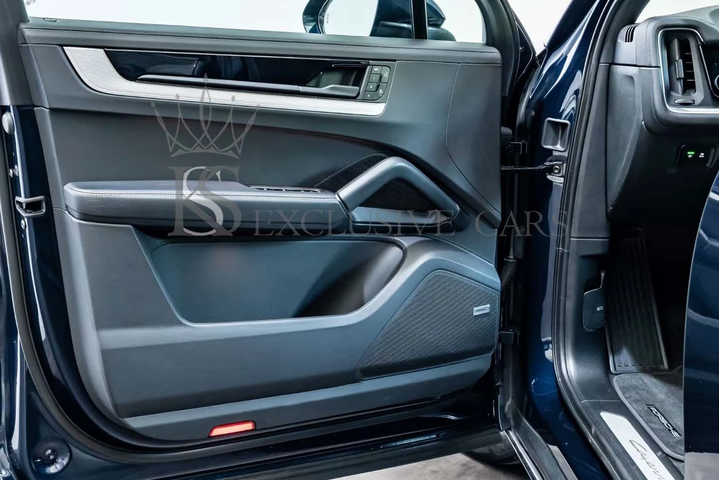 Porsche Cayenne * SPORT-DESIGN* HUD* ВАКУУМ* BOSE* PANO*  - изображение 7