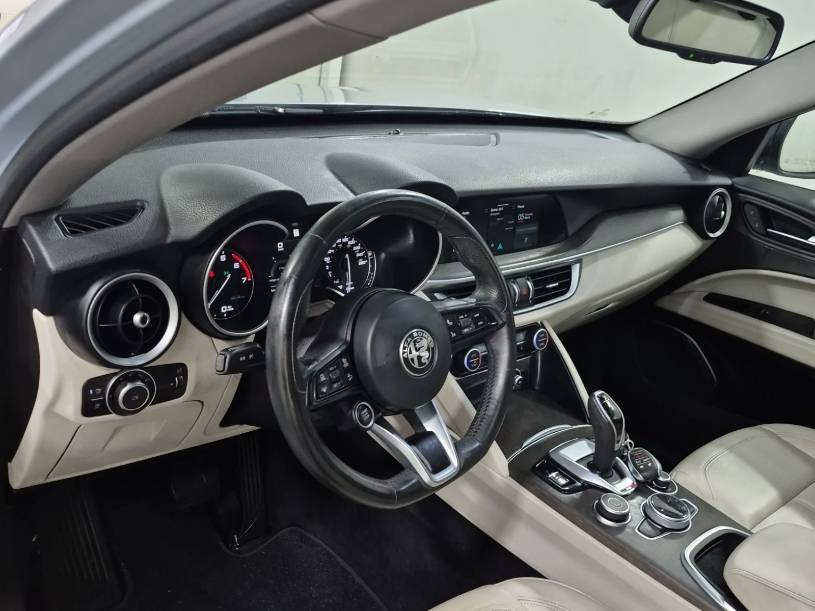 Alfa Romeo Stelvio TI С РЕГИСТРАЦИЯ & АВТО КРЕДИТ - изображение 9
