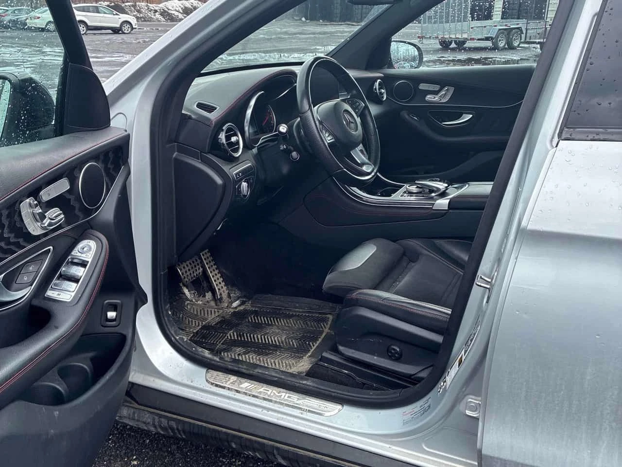 Mercedes-Benz GLC * AMG 43 * CARFAX * ЦЕНА ДО БГ, снимка 6 - Автомобили и джипове - 54147669