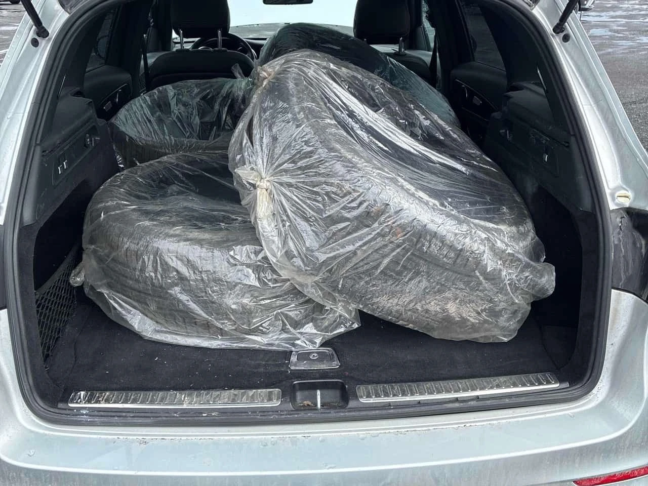 Mercedes-Benz GLC * AMG 43 * CARFAX * ЦЕНА ДО БГ, снимка 12 - Автомобили и джипове - 54147669