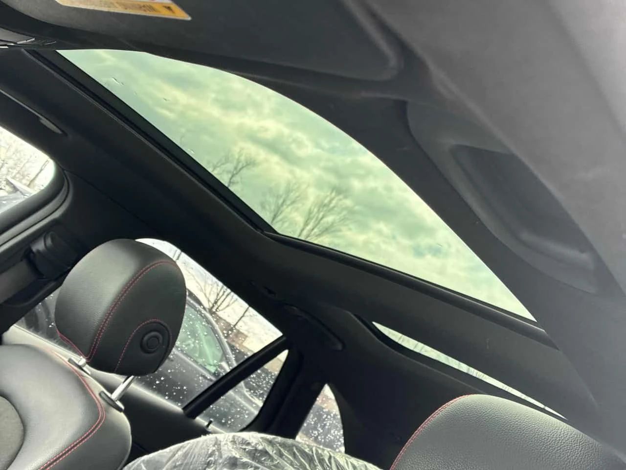 Mercedes-Benz GLC * AMG 43 * CARFAX * ЦЕНА ДО БГ, снимка 10 - Автомобили и джипове - 54147669