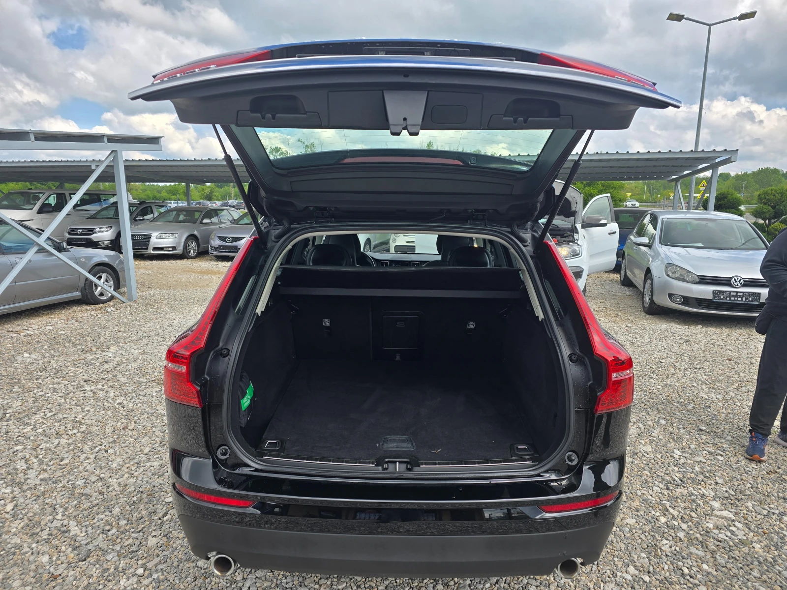 Volvo XC60 2.0D 190кс AWD , снимка 16 - Автомобили и джипове - 54481050