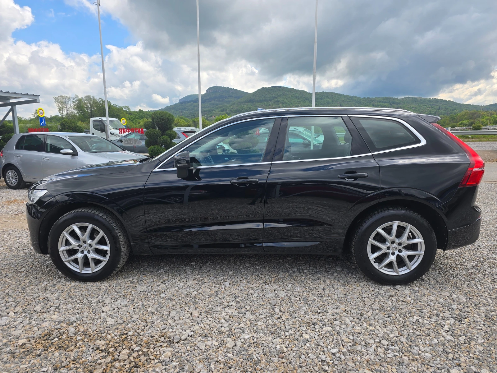 Volvo XC60 2.0D 190кс AWD , снимка 2 - Автомобили и джипове - 54481050