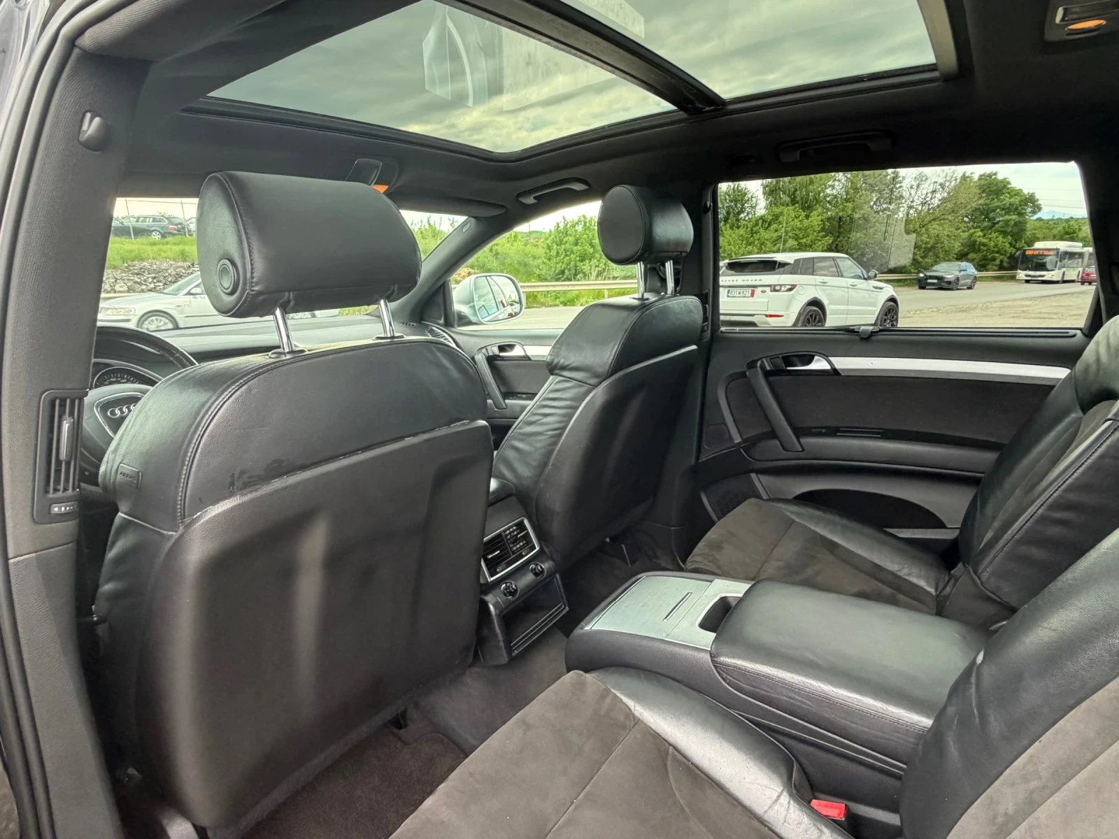 Audi Q7 7 МЕСТЕН* ТОП* СОБСТВЕН ЛИЗИНГ, снимка 12 - Автомобили и джипове - 54561389