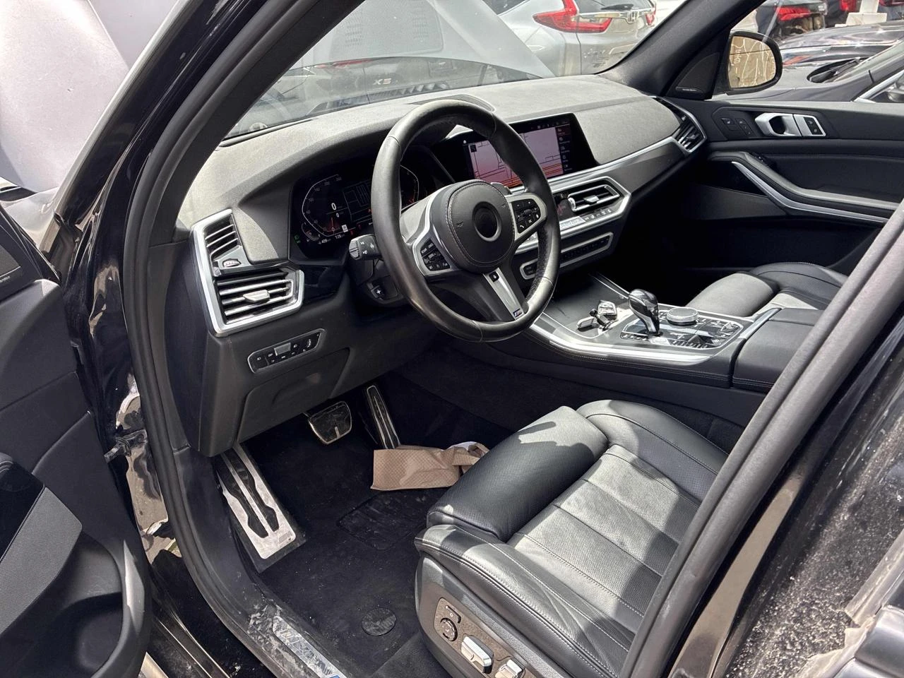 BMW X5 40i* M-pack* Lazer* Въздух* 360* Обдухване* , снимка 6 - Автомобили и джипове - 54586335
