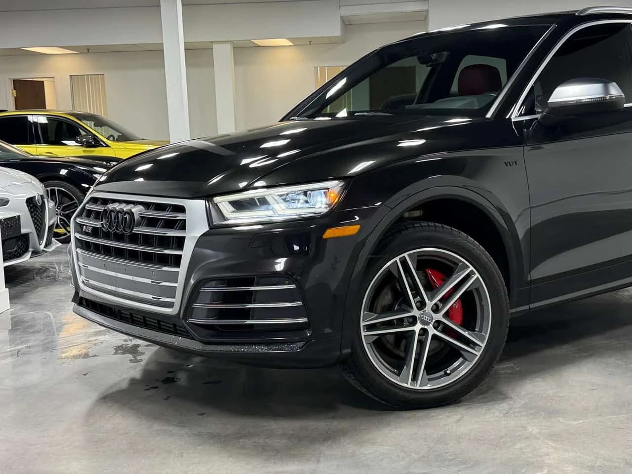 Audi SQ5 PROGRESSIV БЕЗ ЗАБЕЛЕЖКИ* АВТОКРЕДИТ* , снимка 10 - Автомобили и джипове - 54653076