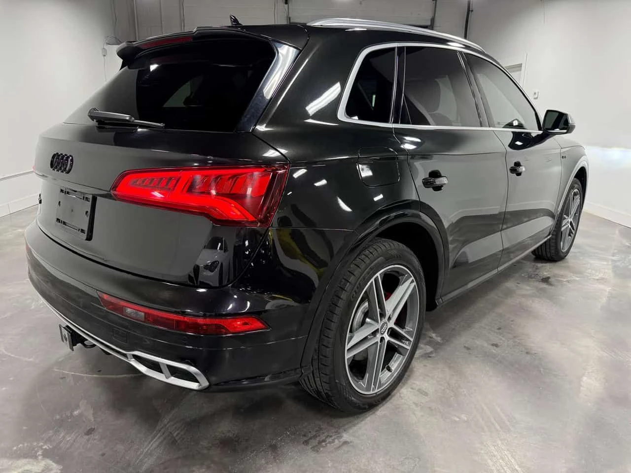 Audi SQ5 PROGRESSIV БЕЗ ЗАБЕЛЕЖКИ* АВТОКРЕДИТ* , снимка 3 - Автомобили и джипове - 54653076