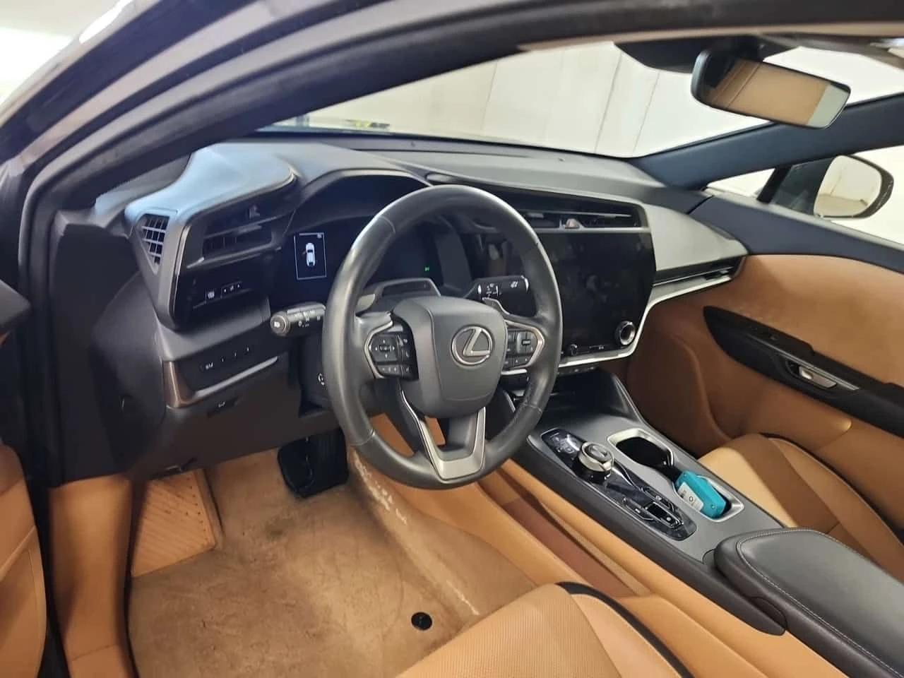 Lexus RZ 450E  CARFAX, снимка 10 - Автомобили и джипове - 54748228