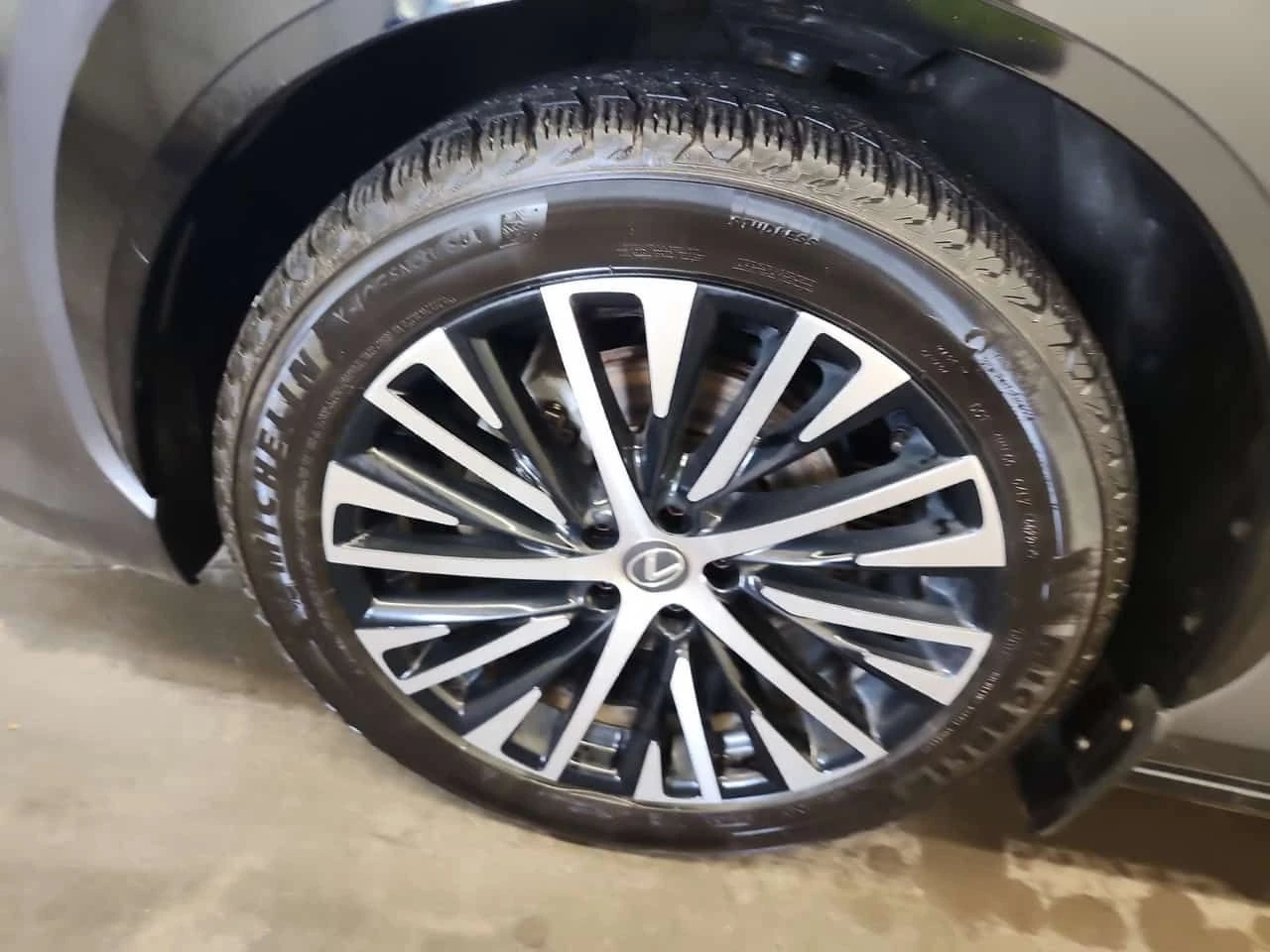 Lexus RZ 450E  CARFAX, снимка 6 - Автомобили и джипове - 54748228