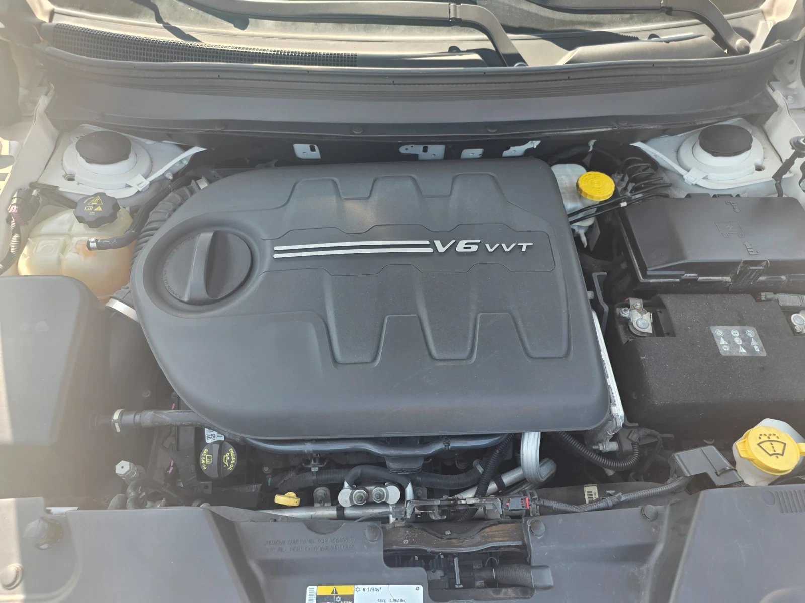 Jeep Cherokee LIMITED 3.2, снимка 12 - Автомобили и джипове - 55056519