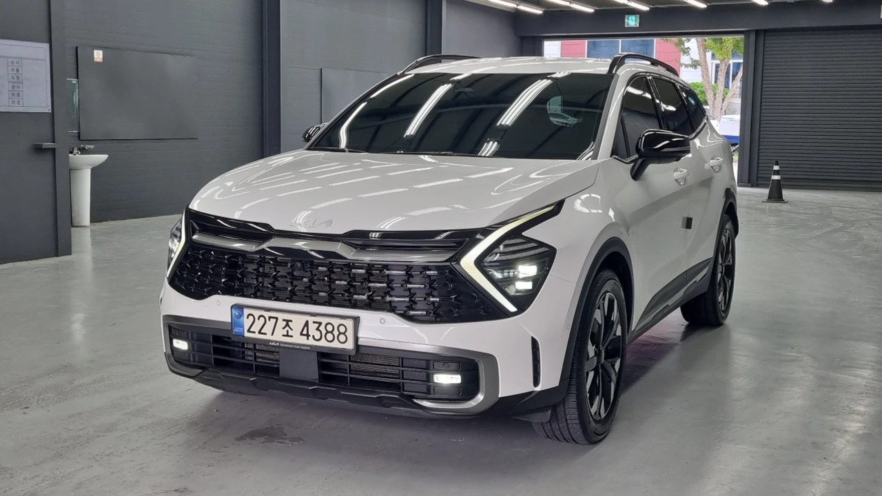 Kia Sportage SIGNATURE* DISTRONIC* 360* ОБДУХ* KRELL
