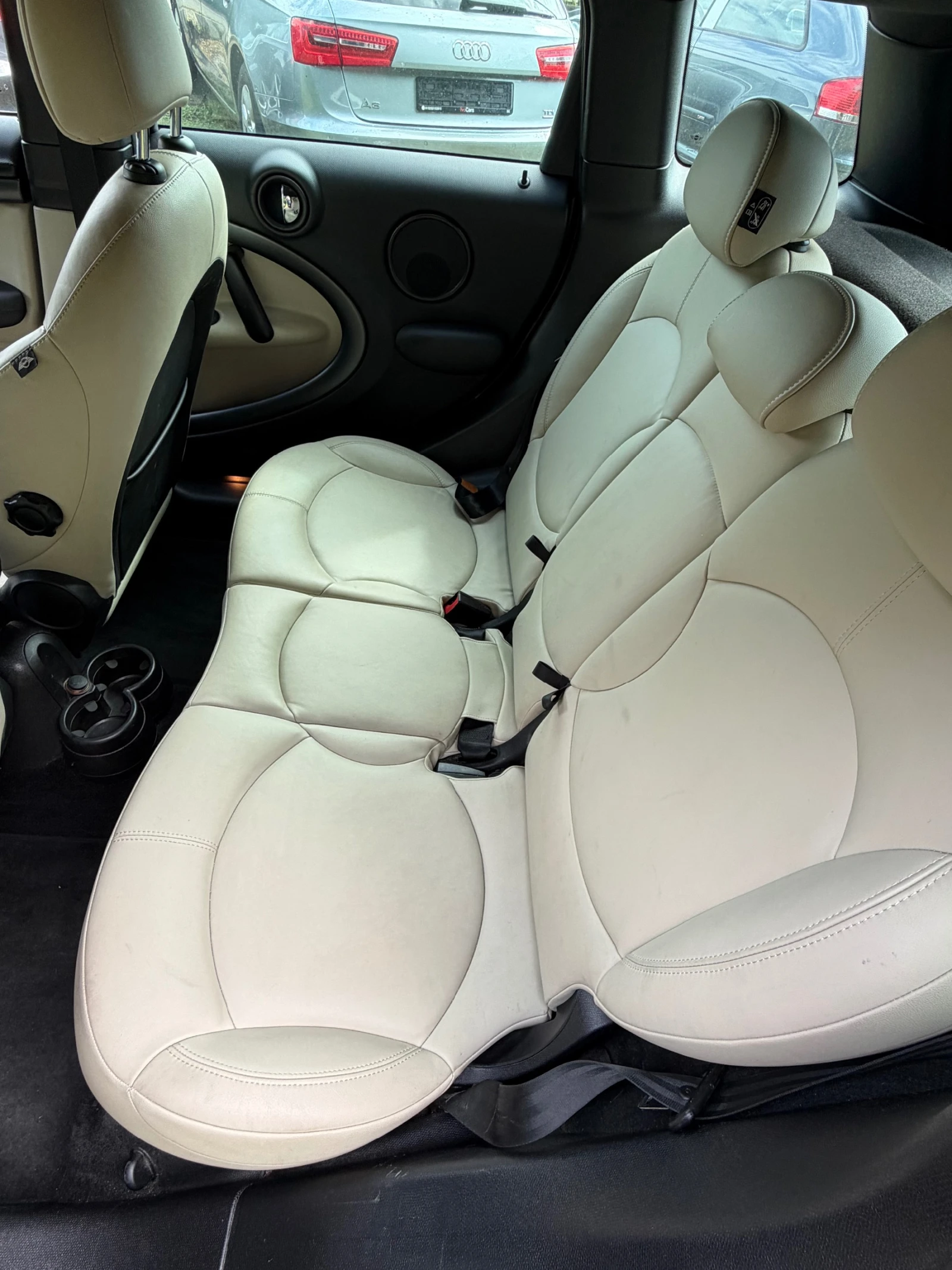 Mini Countryman, снимка 11 - Автомобили и джипове - 55541146