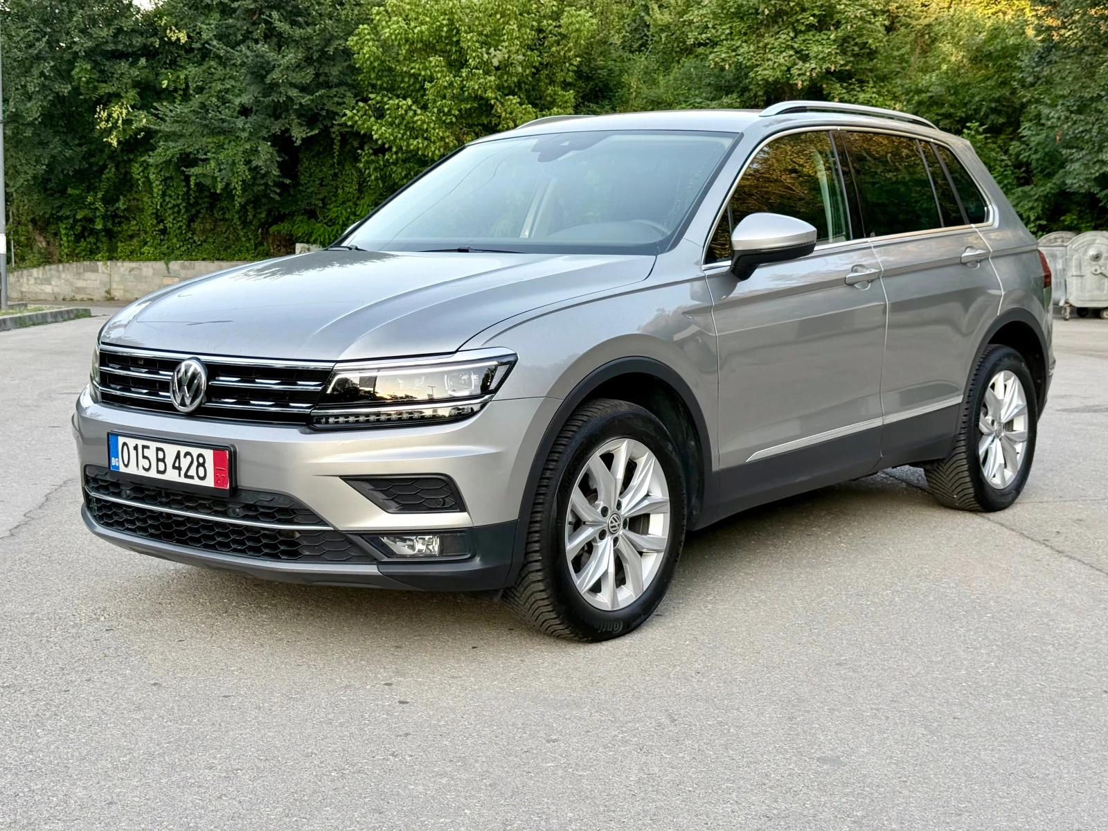 VW Tiguan 2.0TDI* 4Motion* Digital* LED* HighLine* KeyLess* 