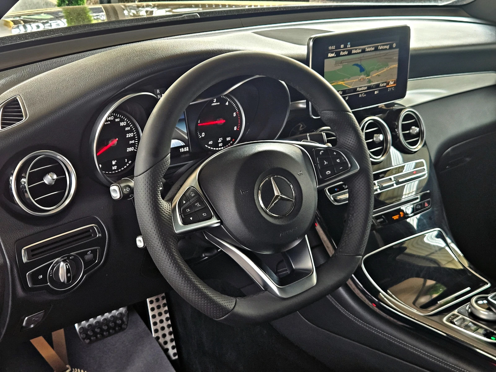 Mercedes-Benz GLC Coupe 350AMG/9GTRON/GERMANY/CAMERA/AMBIENT/KEYLESS GO/LI, снимка 11 - Автомобили и джипове - 55929871