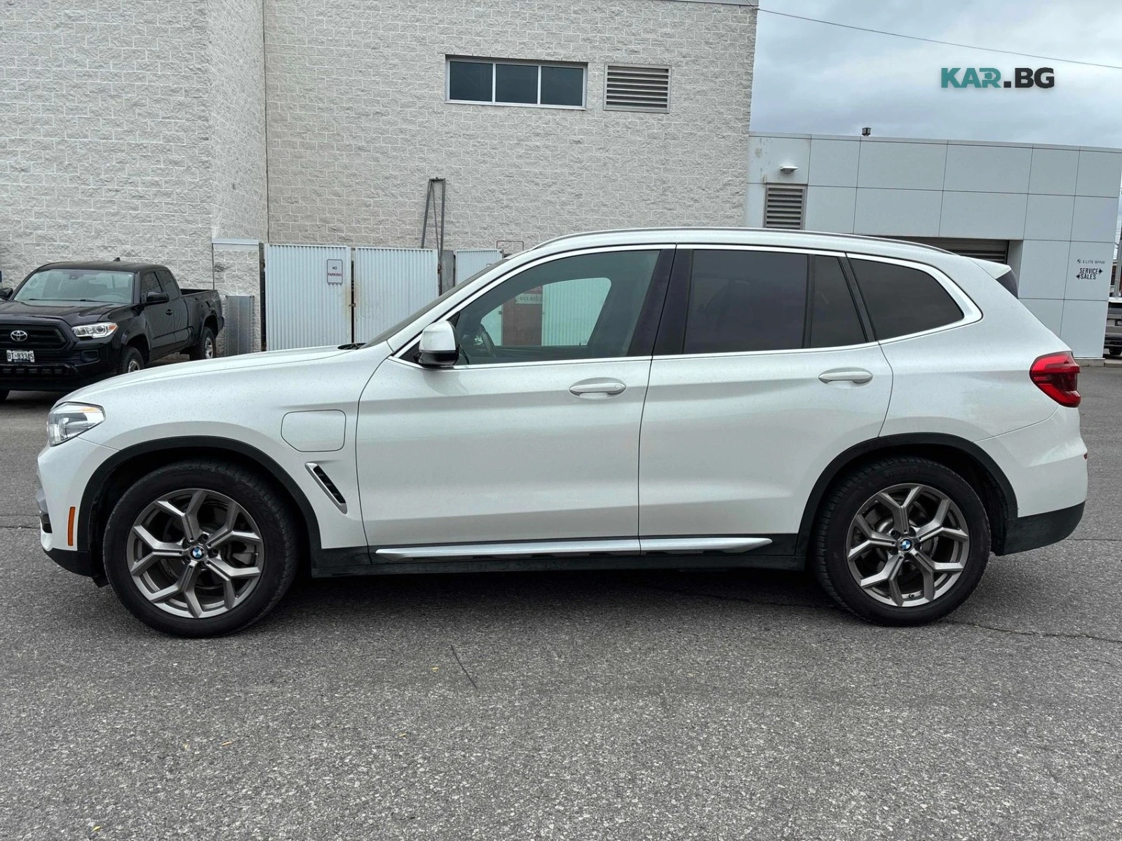 BMW X3 xDrive30e * АвтоКредит * (ЦЕНА ДО БГ), снимка 3 - Автомобили и джипове - 56299523