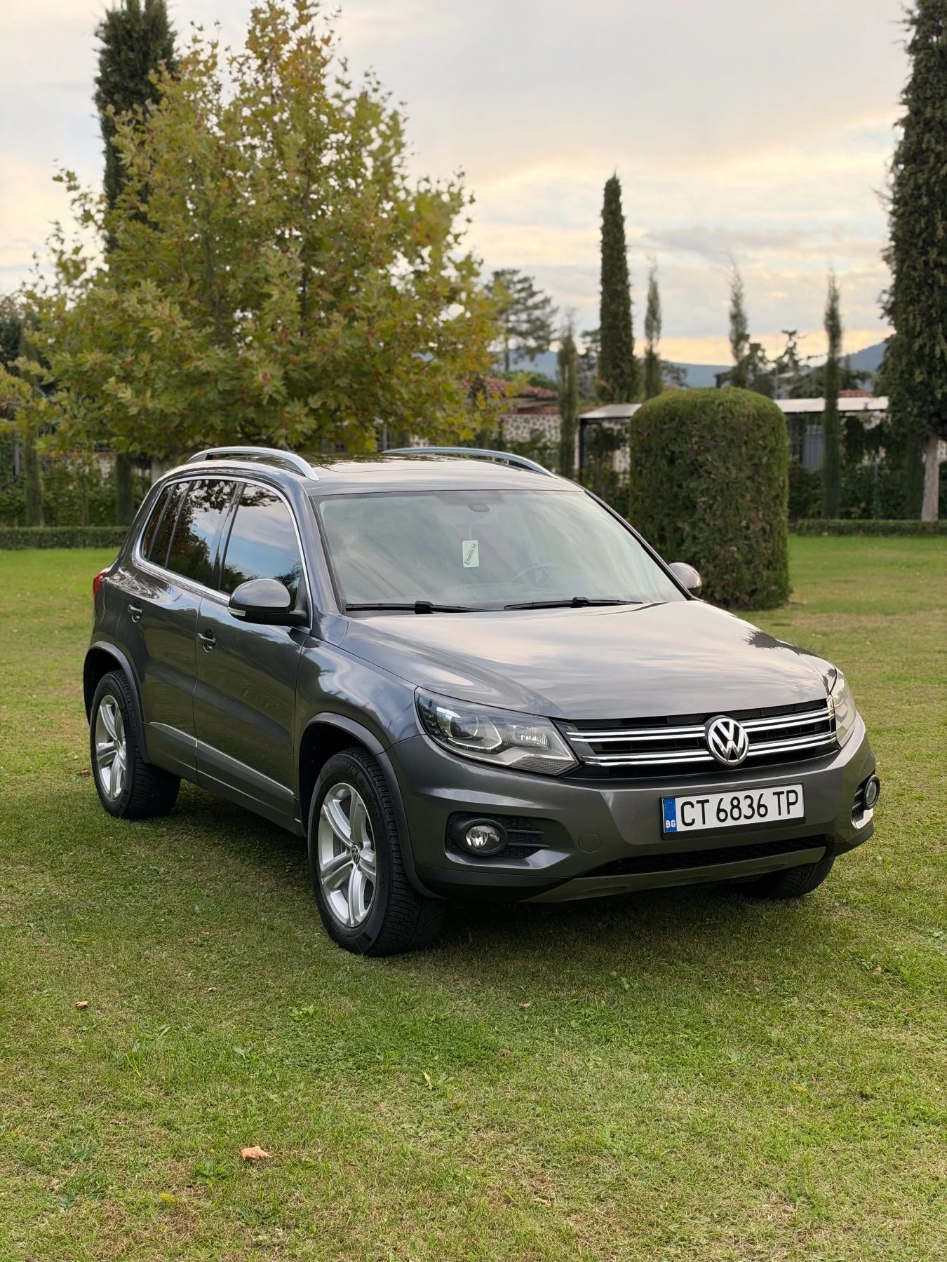VW Tiguan R-Line, снимка 2 - Автомобили и джипове - 56556222