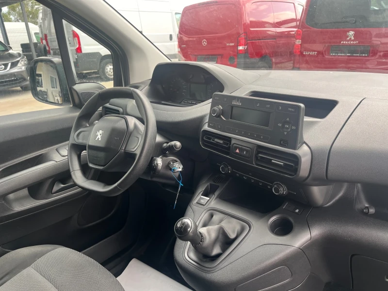 Peugeot Partner 1.6hdi-klima, снимка 11 - Бусове и автобуси - 47080836