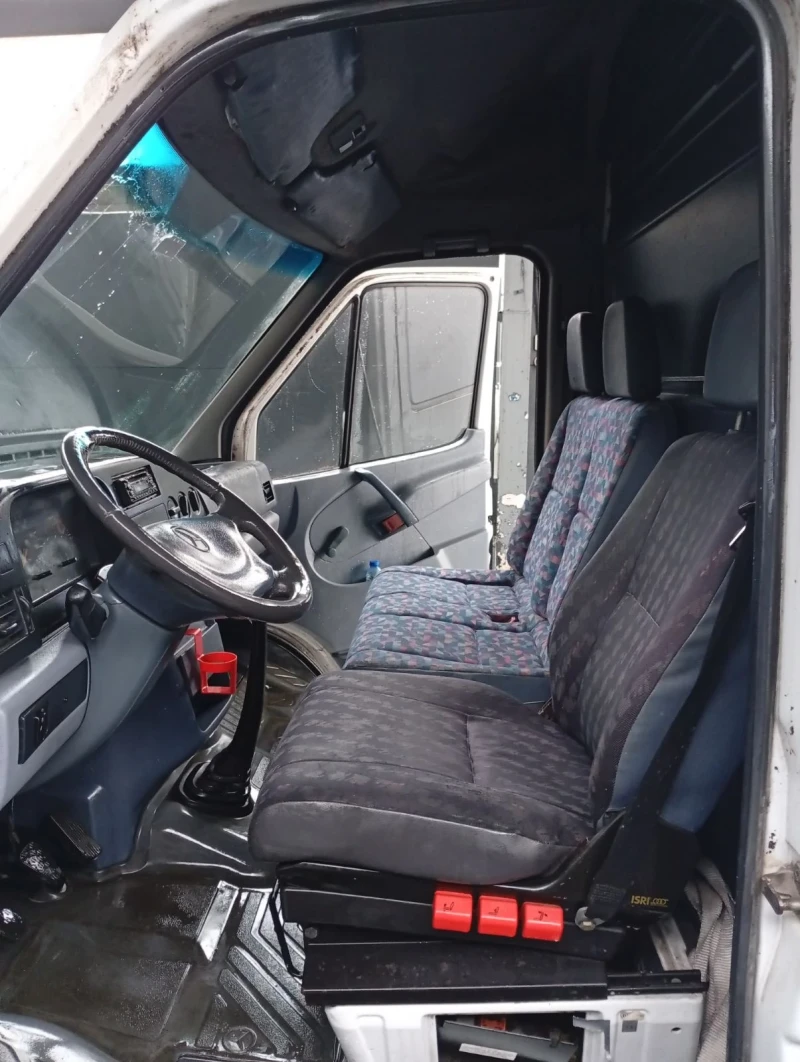 Mercedes-Benz 308, снимка 7 - Бусове и автобуси - 53374078