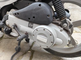 Aprilia Scarabeo 50, снимка 8