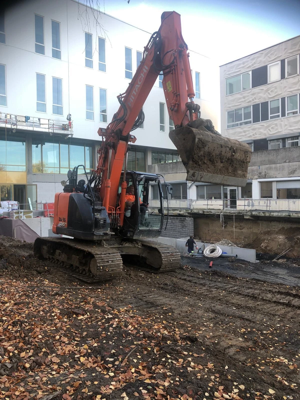Багер Hitachi ZAXIS 135 US ЛИЗИНГ, снимка 6 - Индустриална техника - 54917882