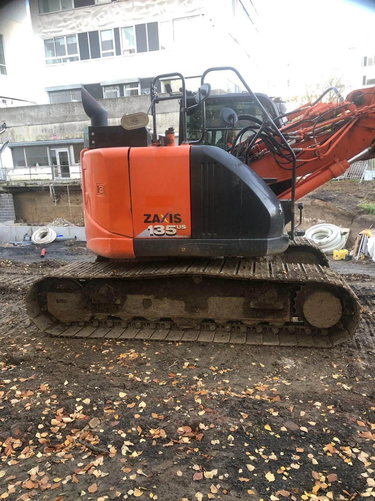 Багер Hitachi ZAXIS 135 US ЛИЗИНГ