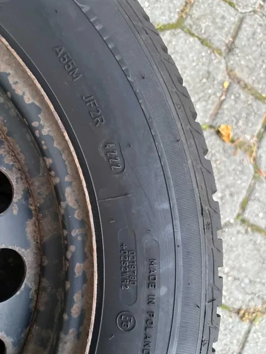 Гуми с джанти Други 215/60R16, снимка 3 - Гуми и джанти - 48894451