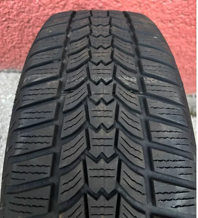 Гуми с джанти Други 215/60R16, снимка 7 - Гуми и джанти - 48894451