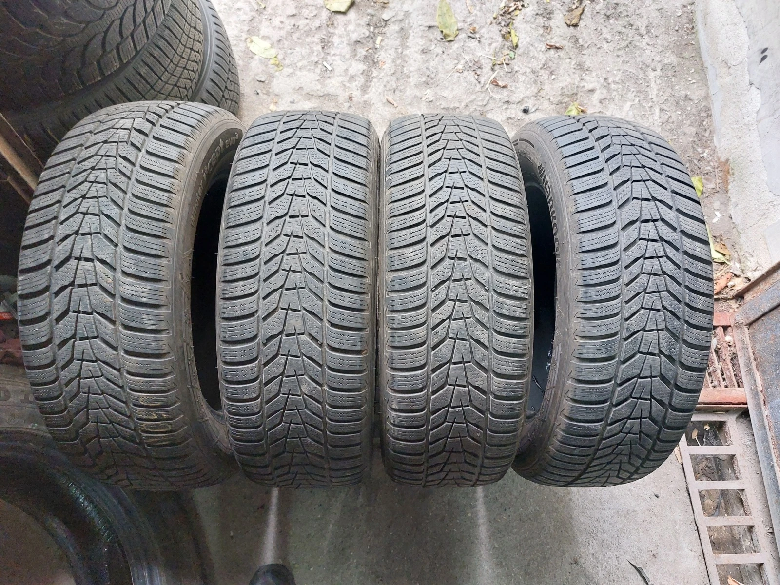 ���� 225/60R17 | Mobile.bg � ����������� 1