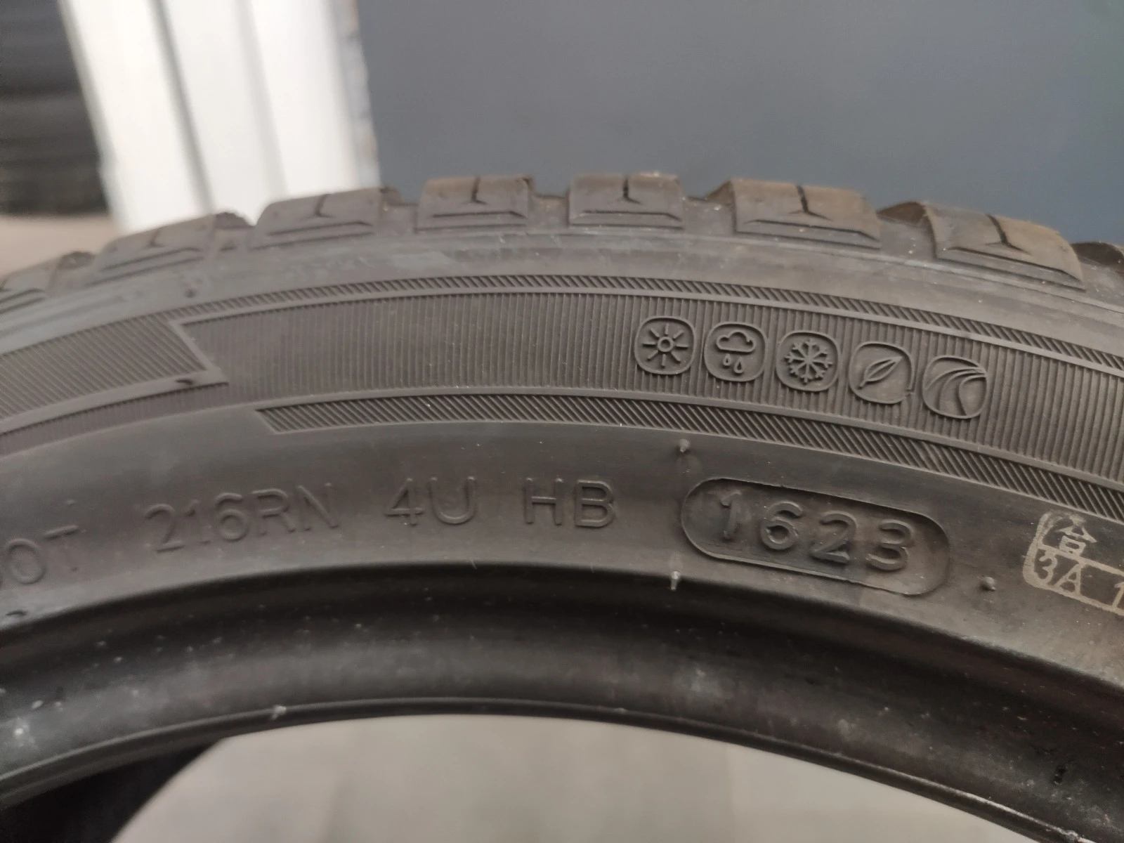  215/45R17 | Mobile.bg   9