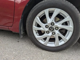 Toyota Corolla Sedan, снимка 6