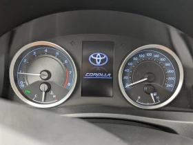 Toyota Corolla Sedan, снимка 15