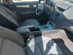 Mercedes-Benz C 200, снимка 9