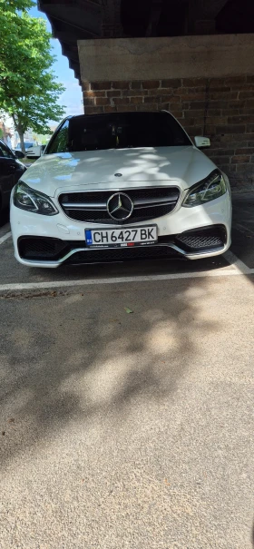 Mercedes-Benz E 220, снимка 4