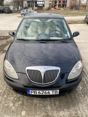 Lancia Ypsilon Multijet 1.3 автомат, снимка 6