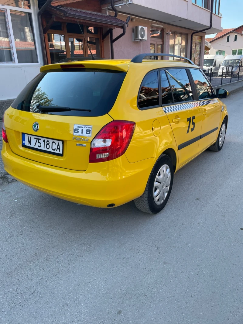 Skoda Fabia Facelift , снимка 3 - Автомобили и джипове - 47314243