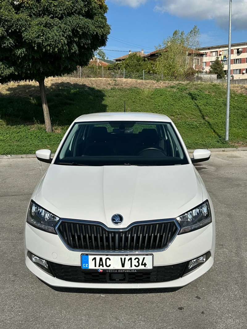 Skoda Fabia, снимка 1 - Автомобили и джипове - 47413221