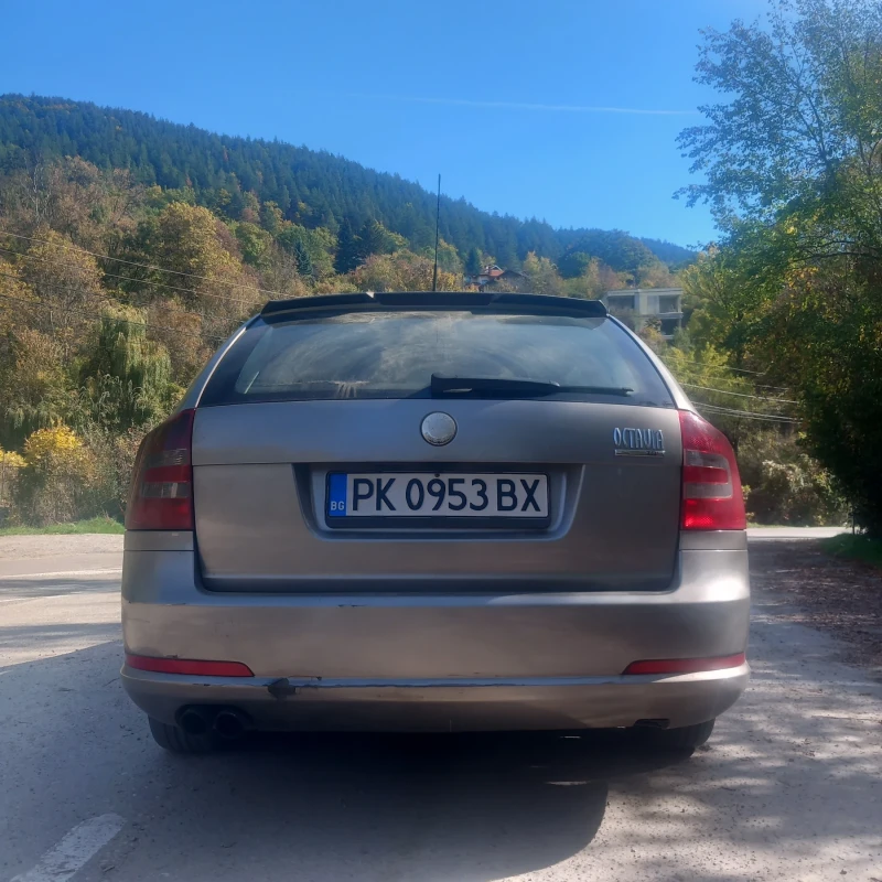 Skoda Octavia 2000 140k Спешно, снимка 11 - Автомобили и джипове - 47970180