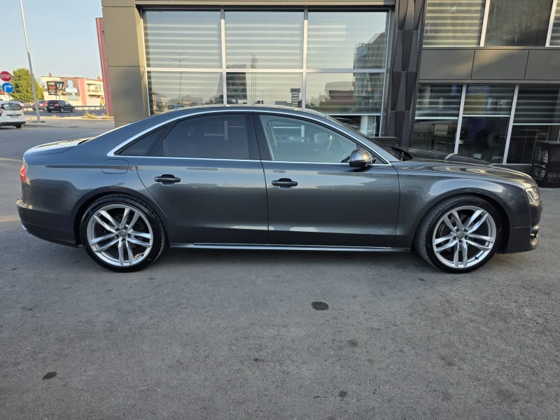 Audi A8, снимка 3 - Автомобили и джипове - 51754335