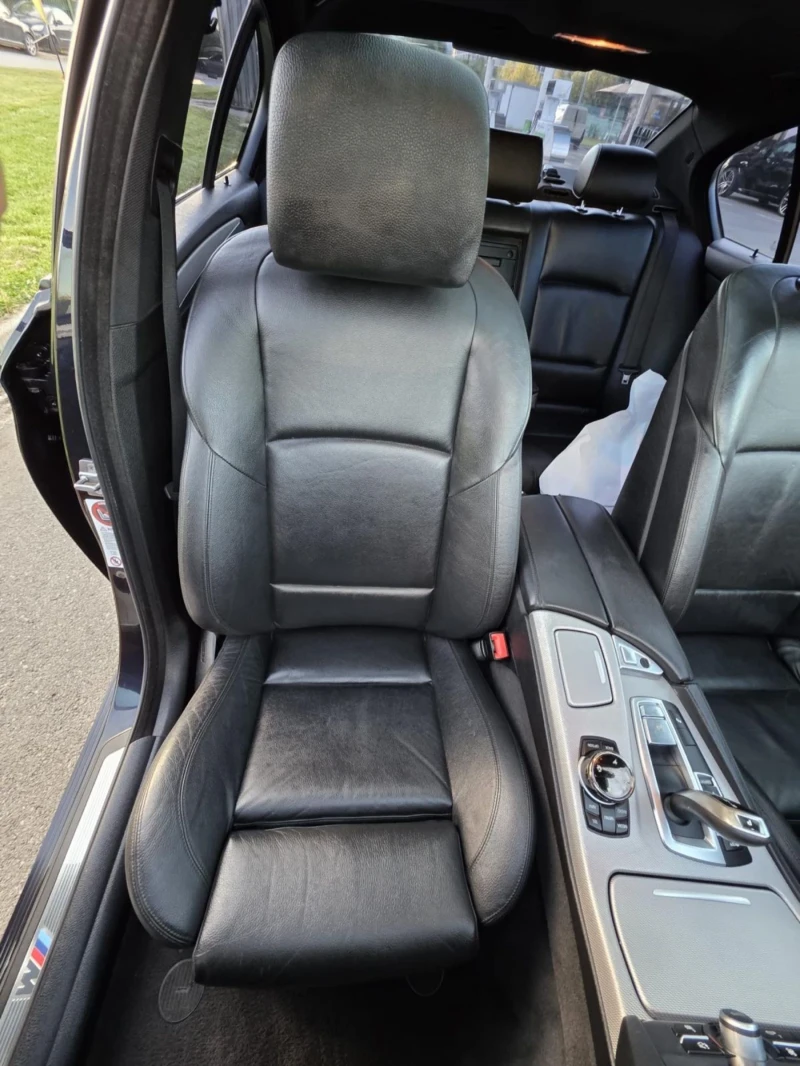 BMW 530 Diesel M пакет, снимка 10 - Автомобили и джипове - 51841081